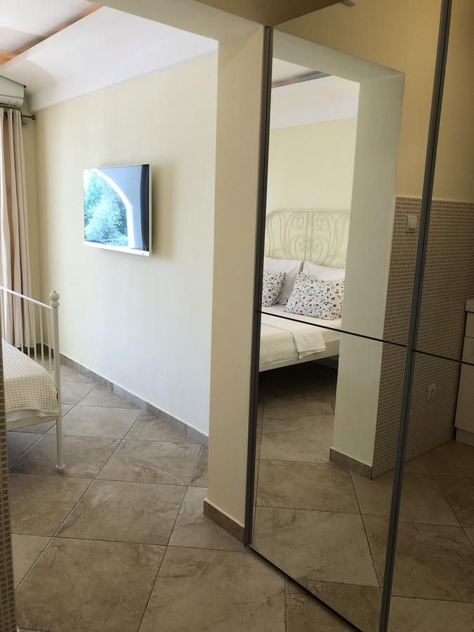 Guest House Sea Breeze Sveti Stefan Εξωτερικό φωτογραφία